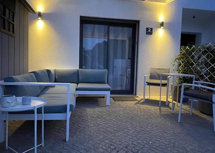 Salemaview Ensuite Bedroom *